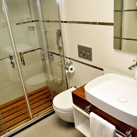 Avin 5* Izmir