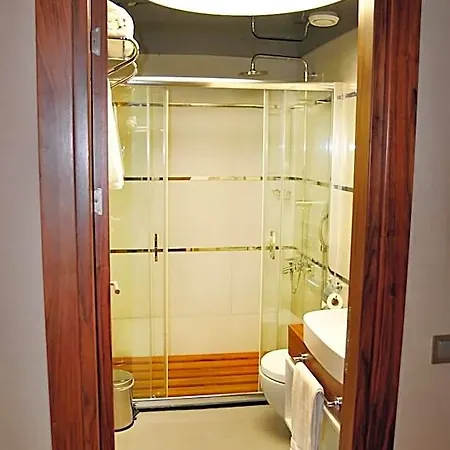 Avin Hotel Izmir