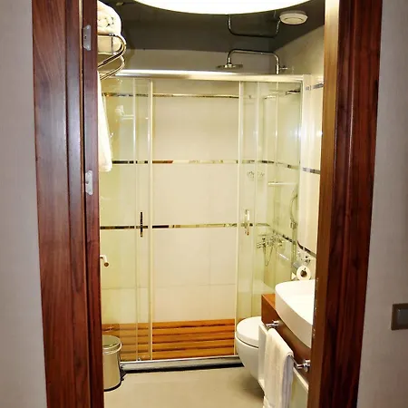 Avin Hotel Izmir